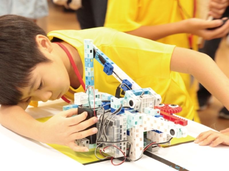 偏差値のその先を生きる子どもたちへ